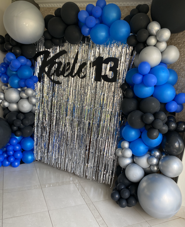 balloon-arch-foil-curtain-backdrop